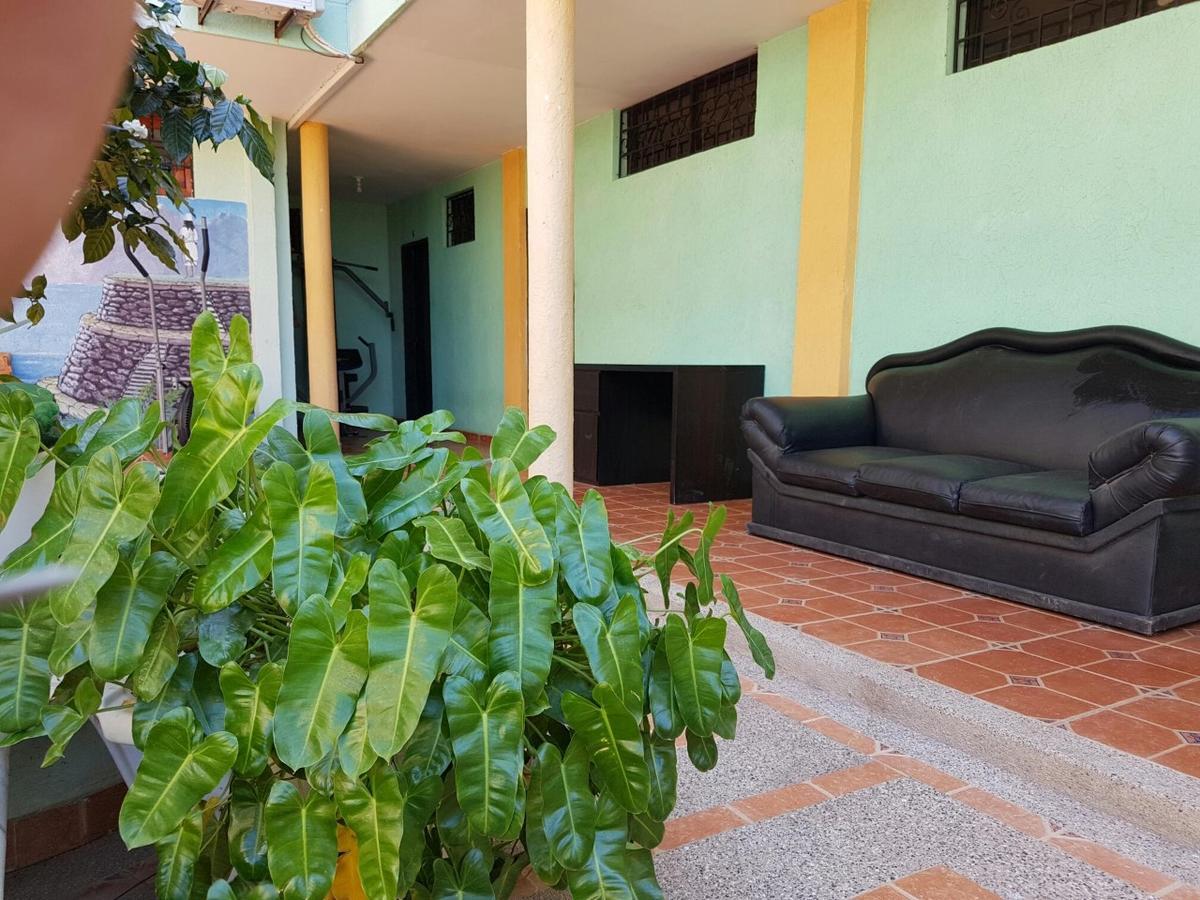 Hostal Dumbira Taganga Ngoại thất bức ảnh