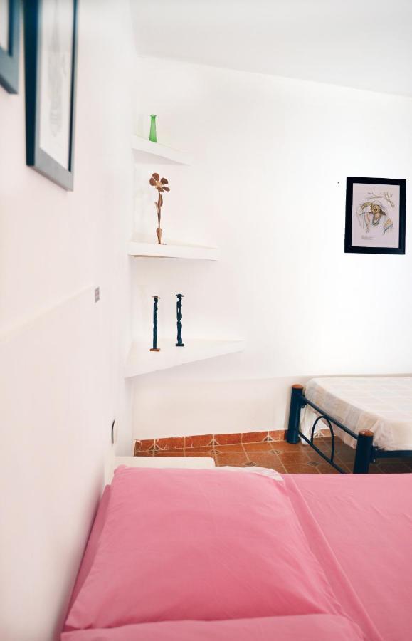 Hostal Dumbira Taganga Ngoại thất bức ảnh