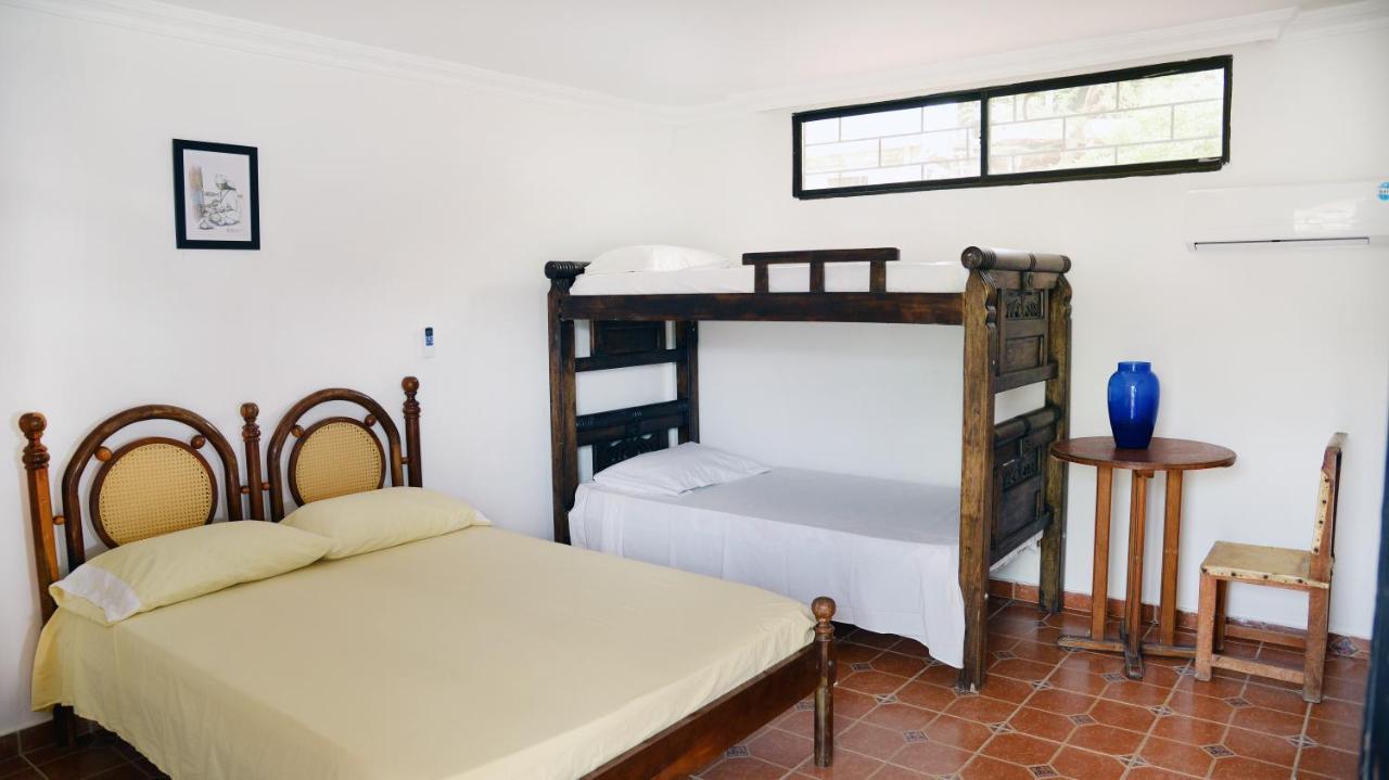 Hostal Dumbira Taganga Ngoại thất bức ảnh